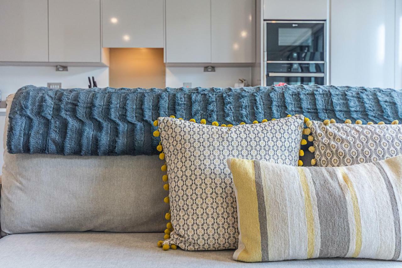 Stunning Brand New - Westminster Appartement