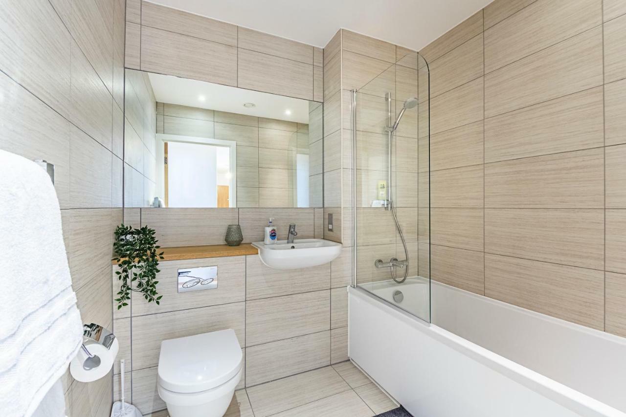 Stunning Brand New - Westminster *