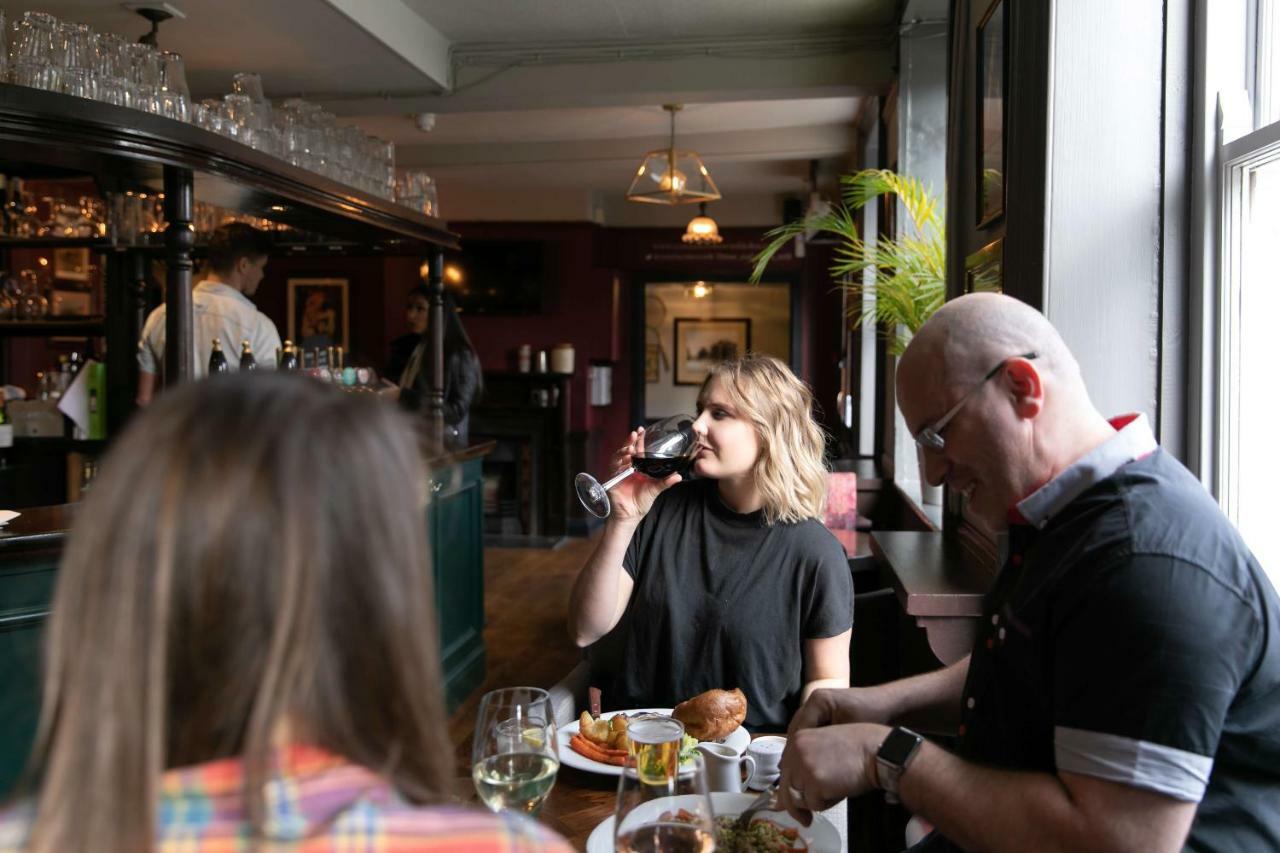 Rose And Crown Hotel Londres