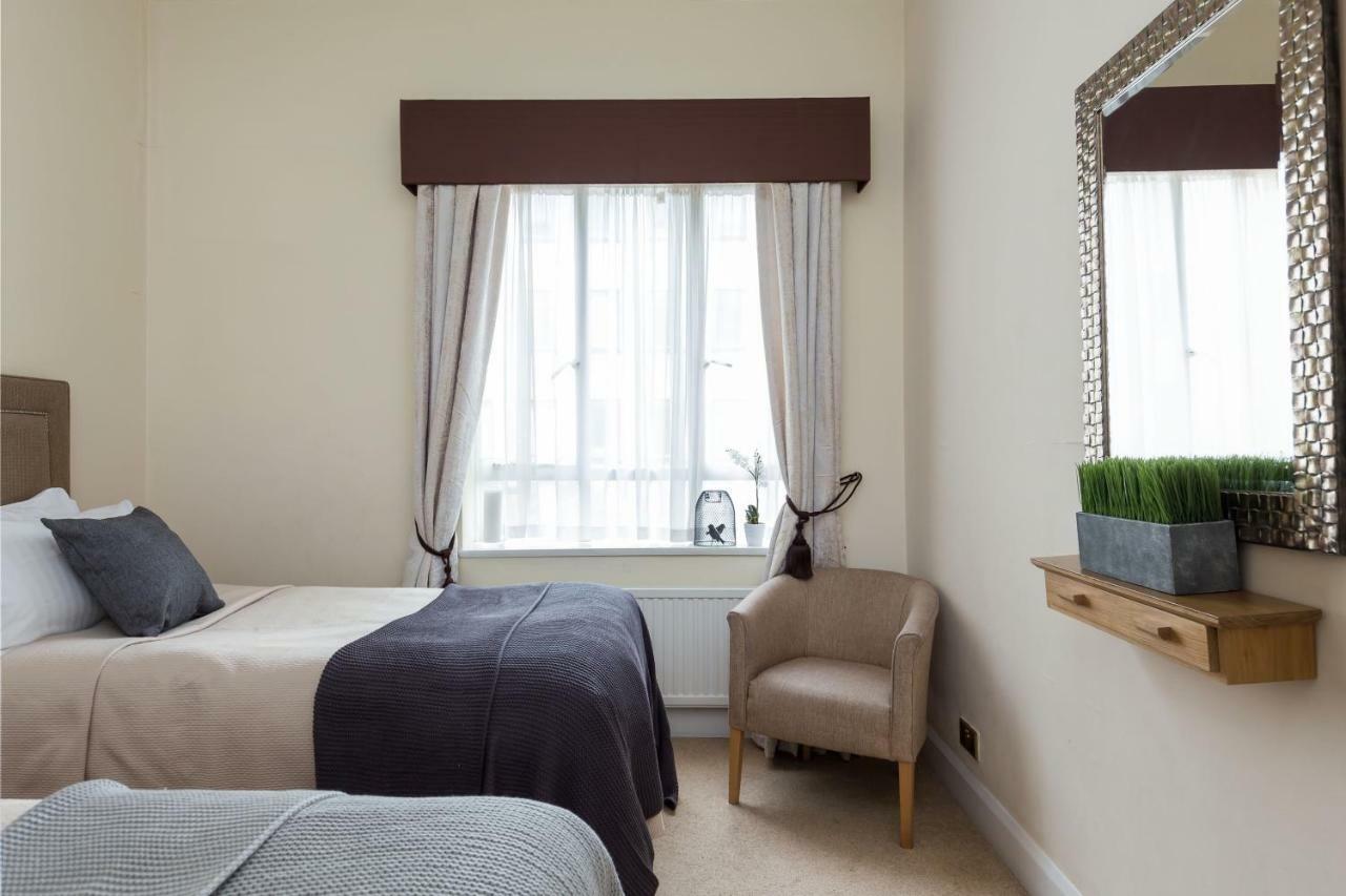 Park Lane Apartments/shaw House * Londen