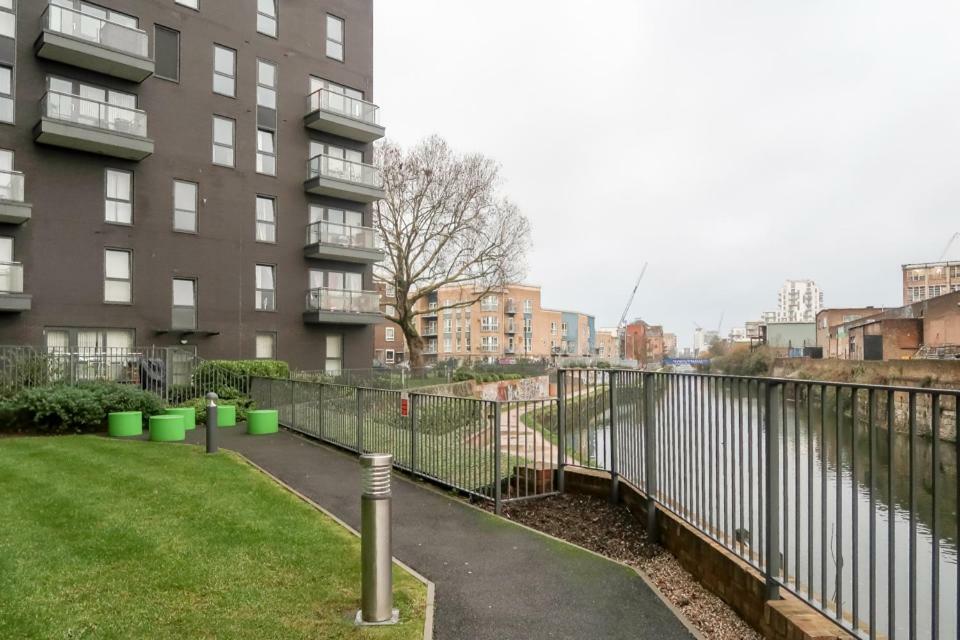 Yeoman Court * Londres