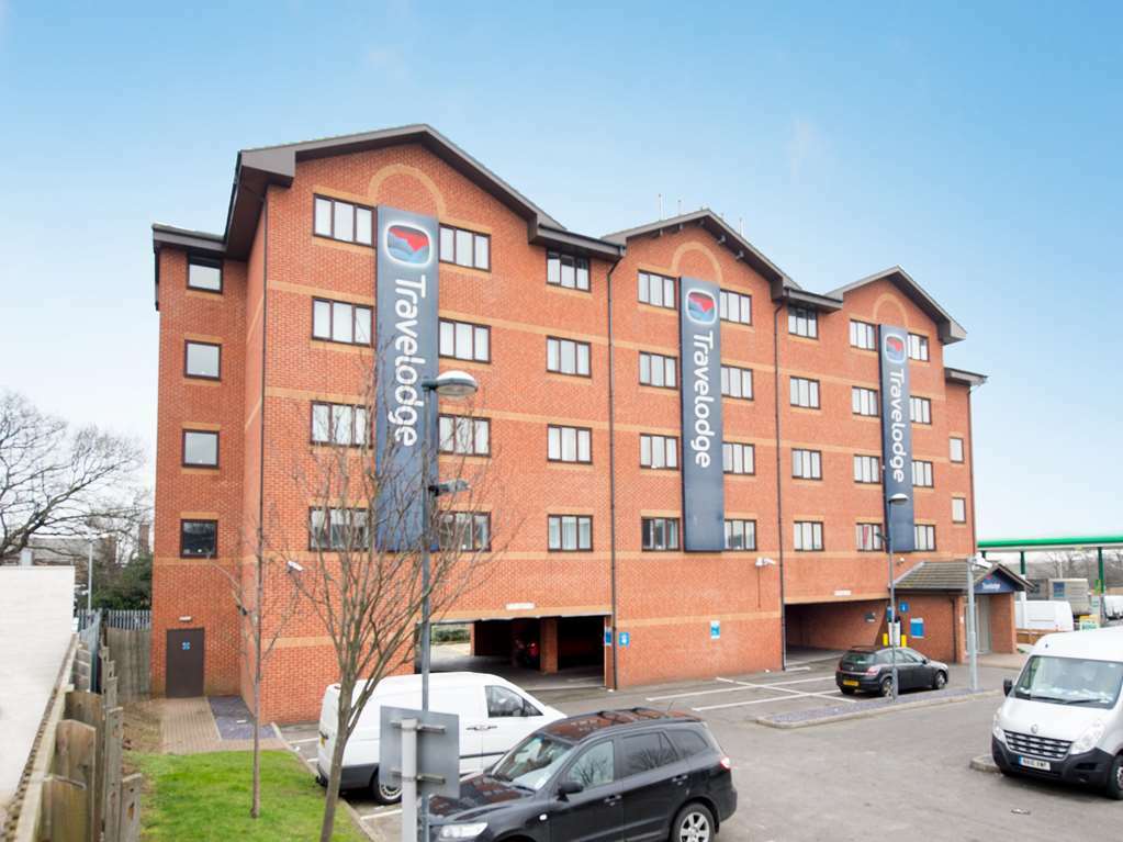 Travelodge Park Royal 2* Londres