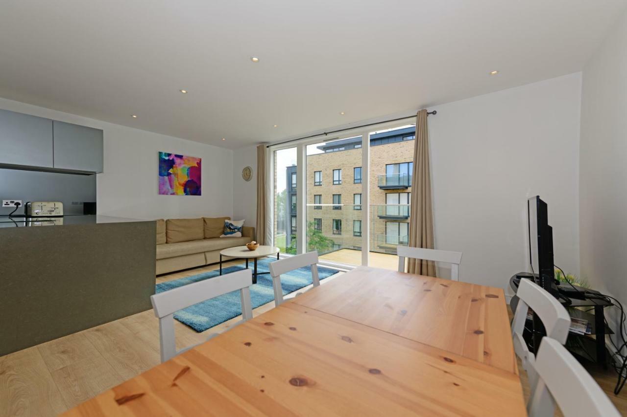Grand Kew Gardens Apartamento