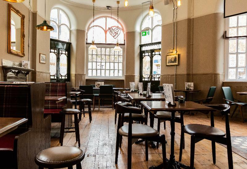 Hostel Publove @ The Rose & Crown Londen
