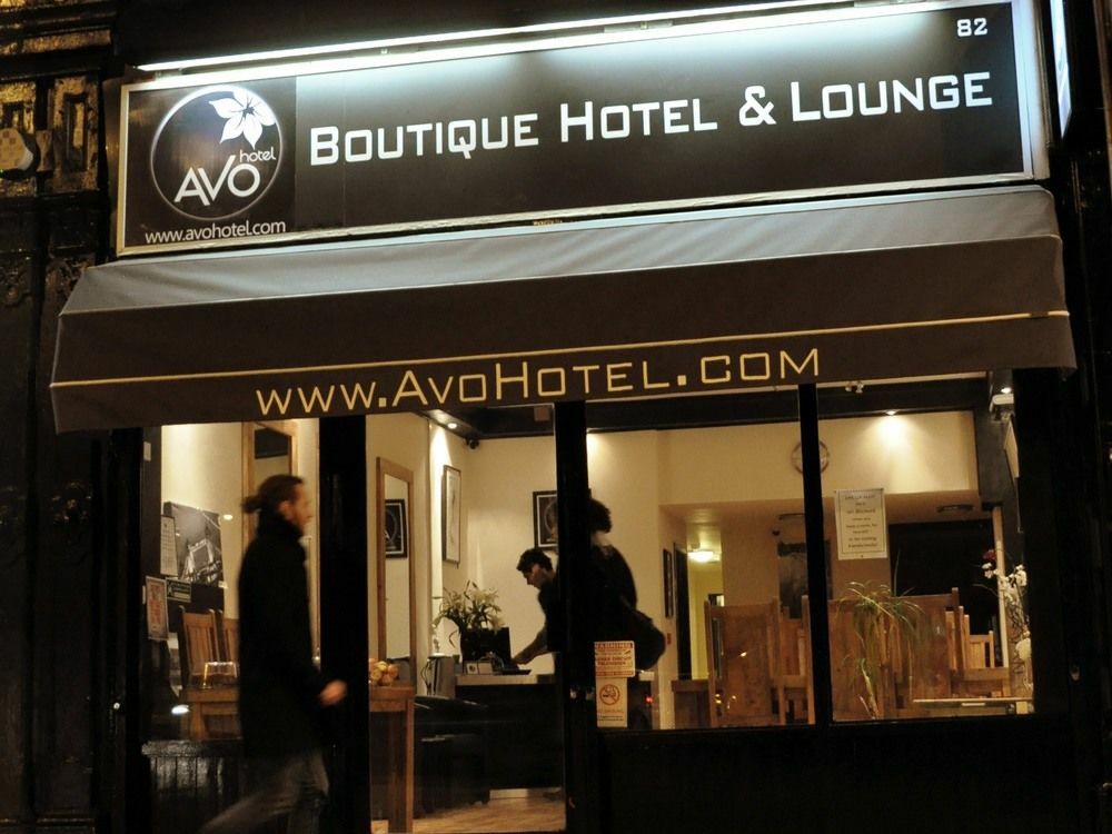 Avo 3*