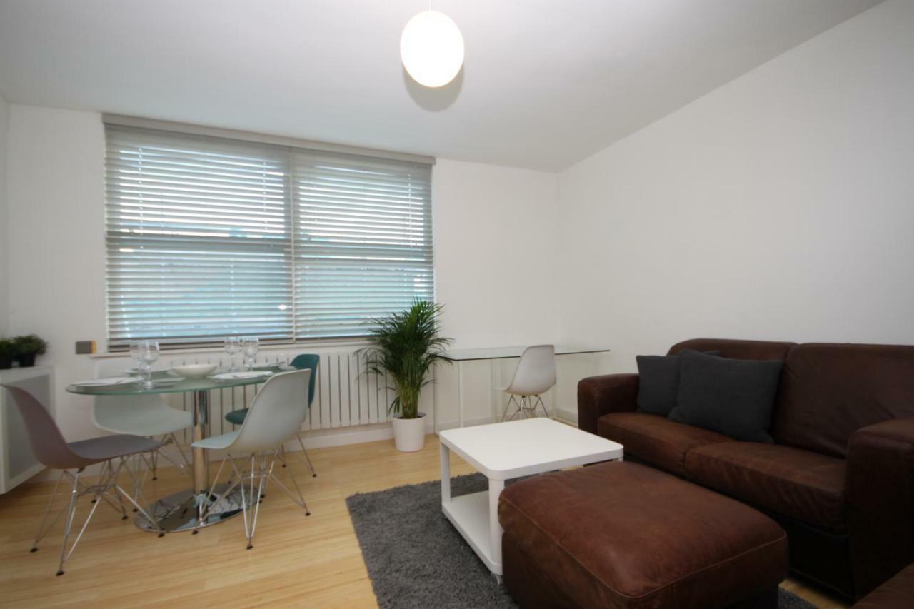 Camden Town Spacious 2 Bedroom - Sleeps 5 Guests! *