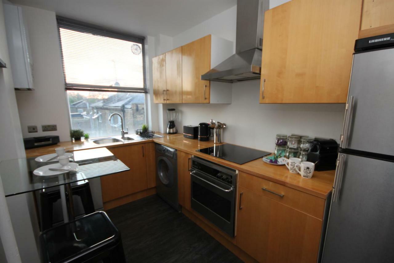Camden Town Spacious 2 Bedroom - Sleeps 5 Guests! Apartamento Londres