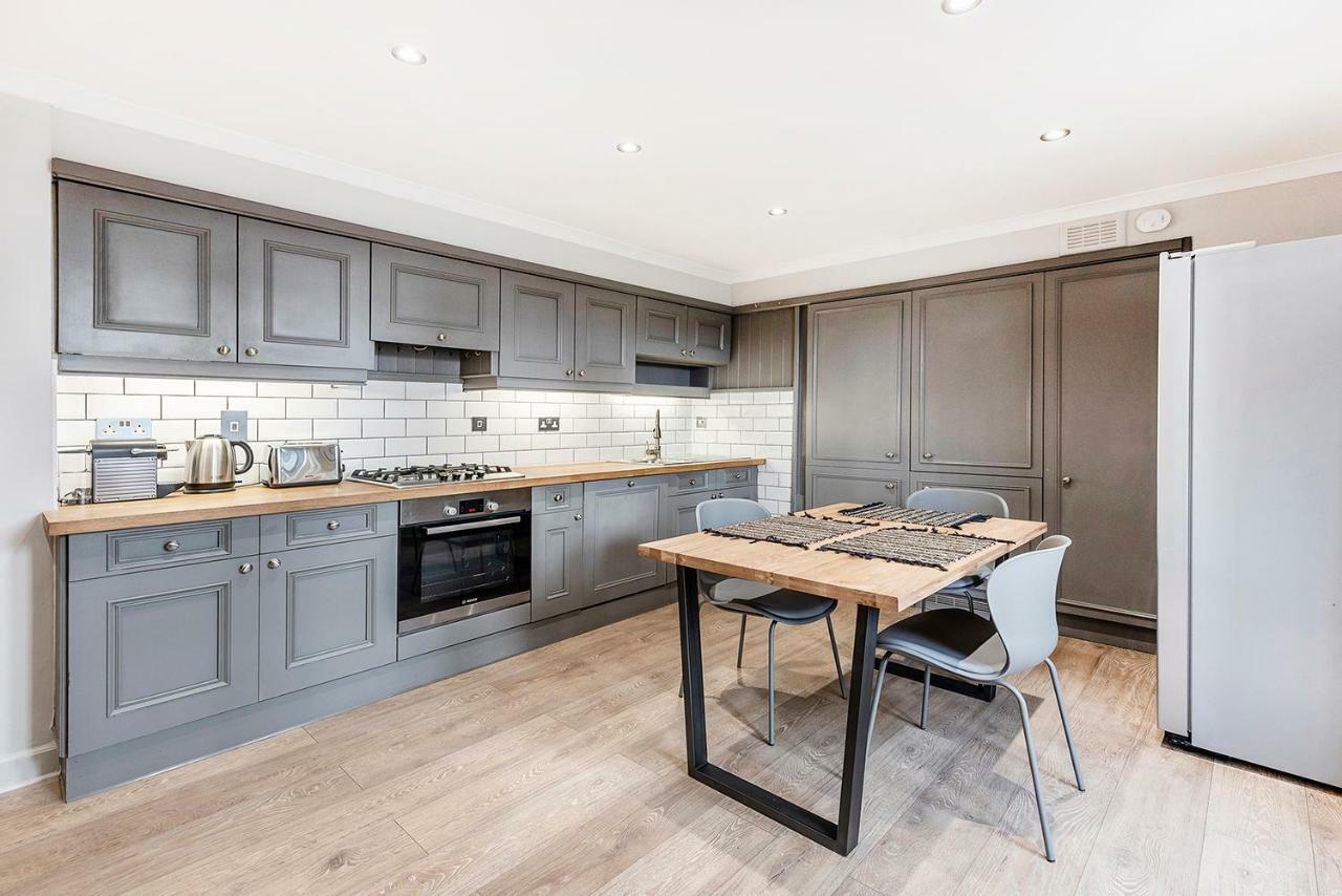 Stylish 2 Bedroom Flat In Knightsbridge Apartamento Londres
