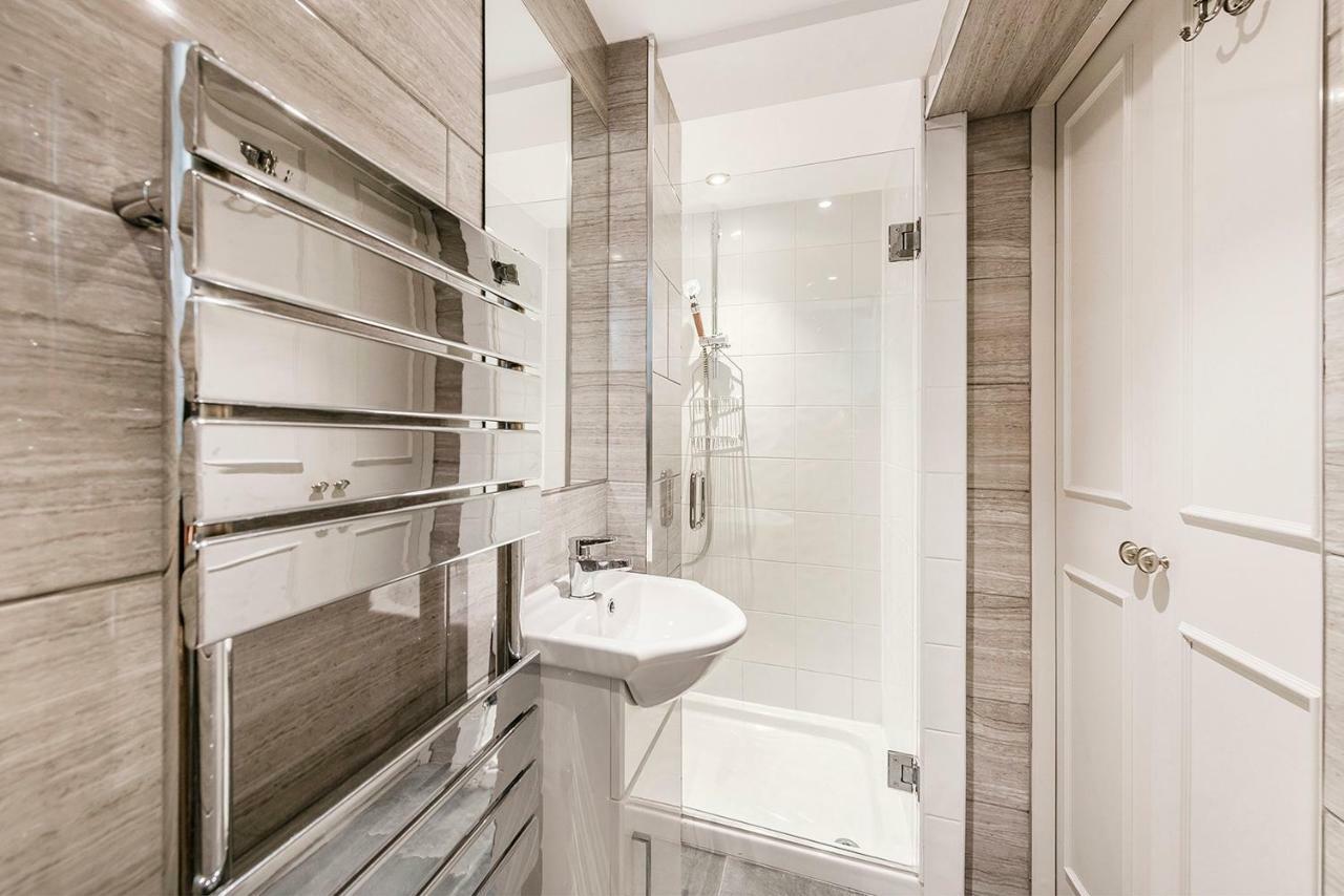 Stylish 2 Bedroom Flat In Knightsbridge * London