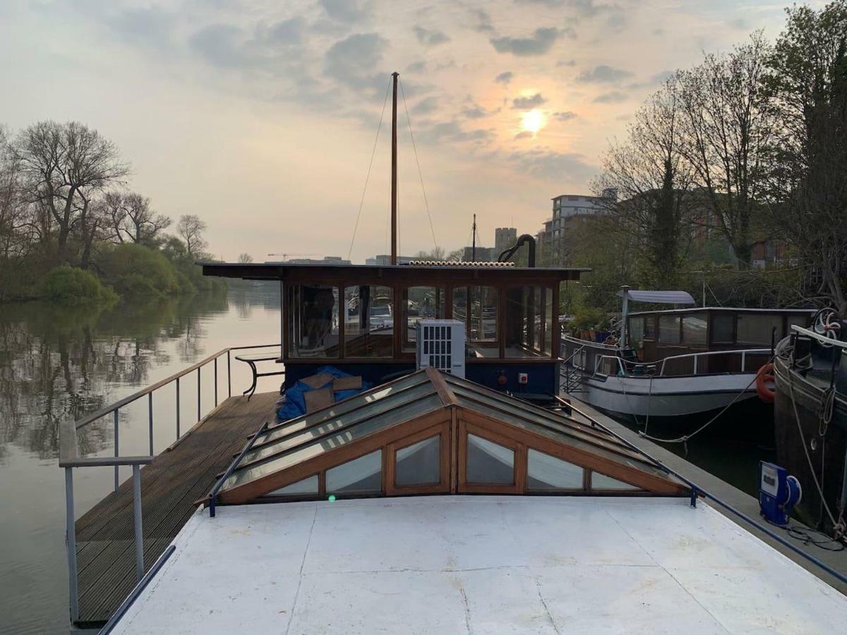 Hébergement de vacances The Bush Houseboat - Kew Bridge Gardens,