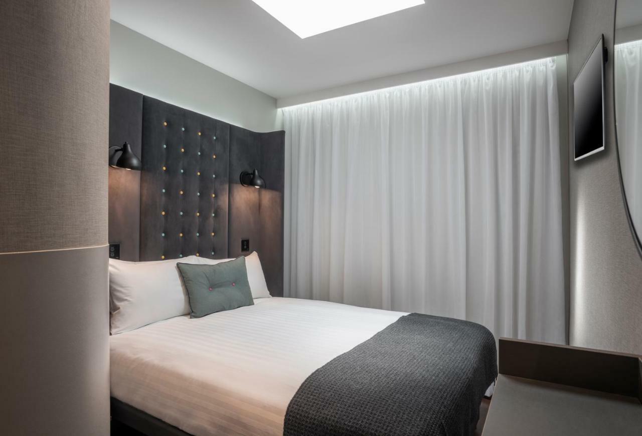 Point A Kensington Olympia Hotel 3*