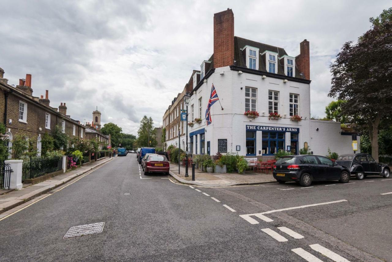 Beautiful Chiswick With Garden Hébergement de vacances Londres