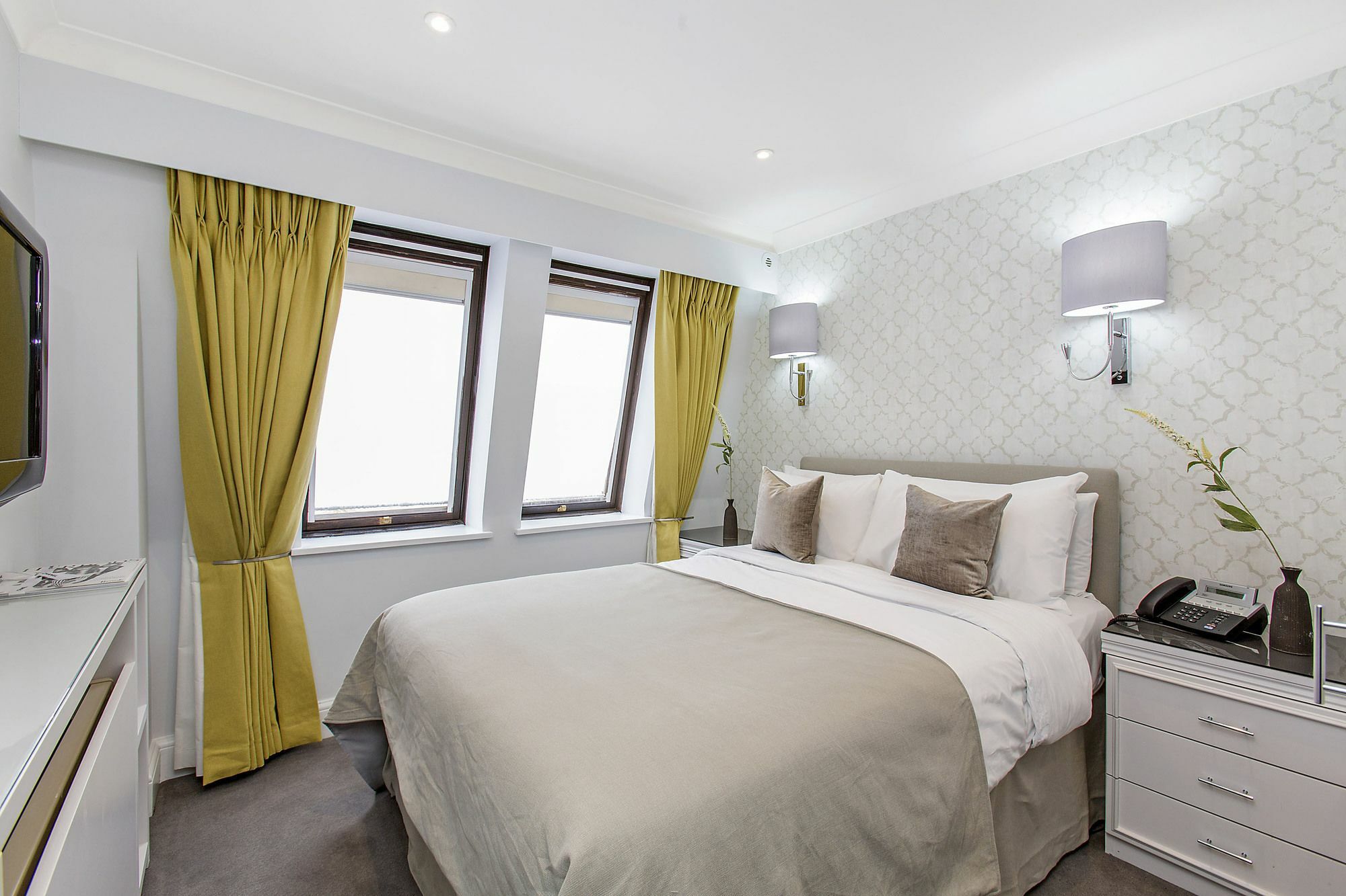 Apart-hotel Mayfair House