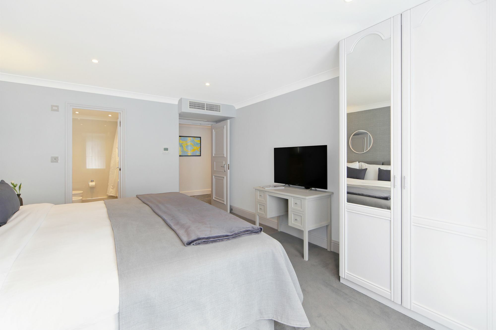 Apart-hotel Mayfair House 5*
