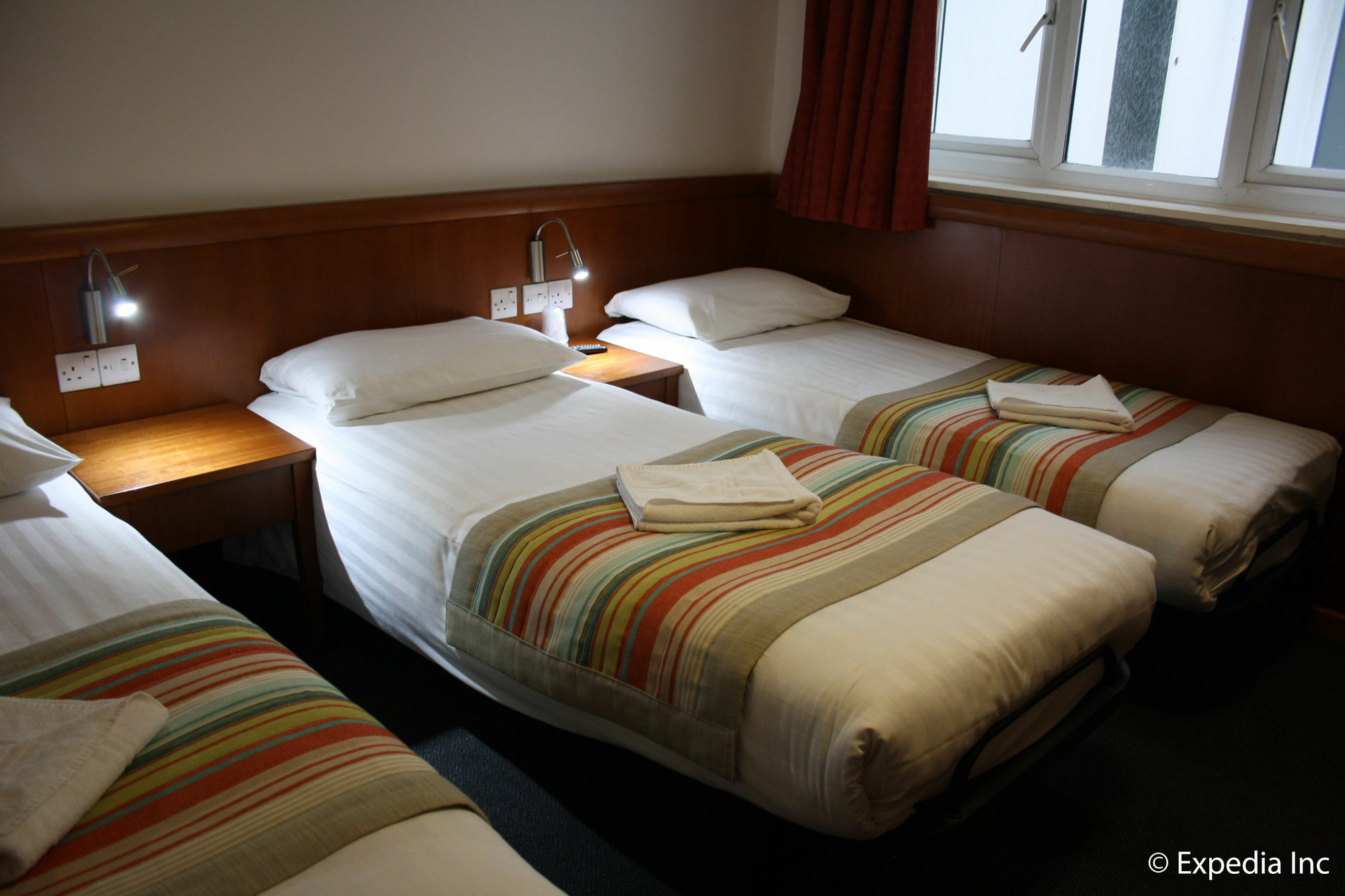Howard Winchester Hotel