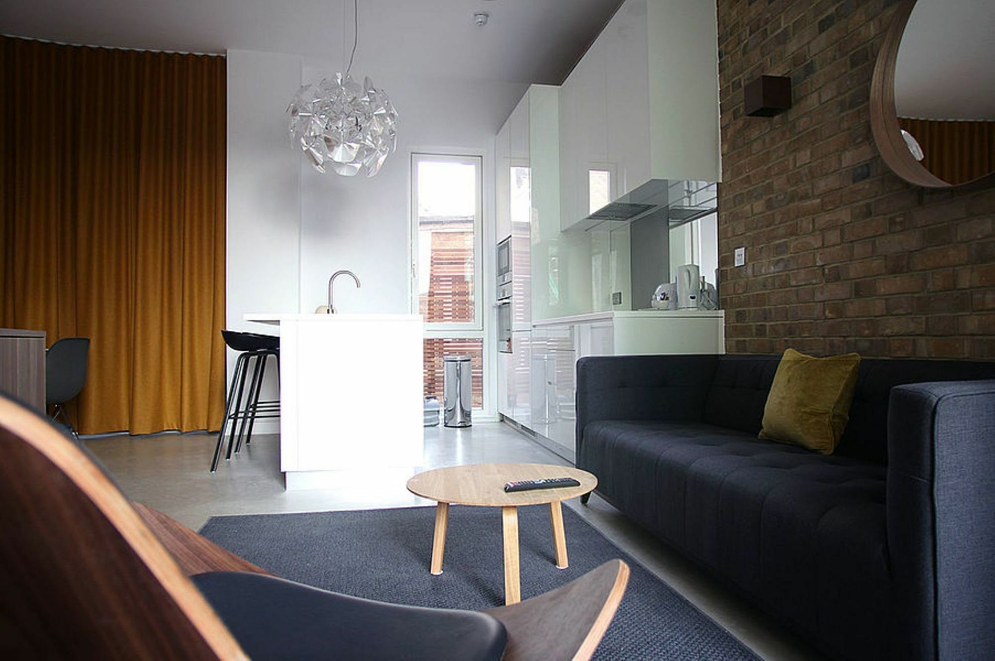 Apartamento Hop Art House Serviced