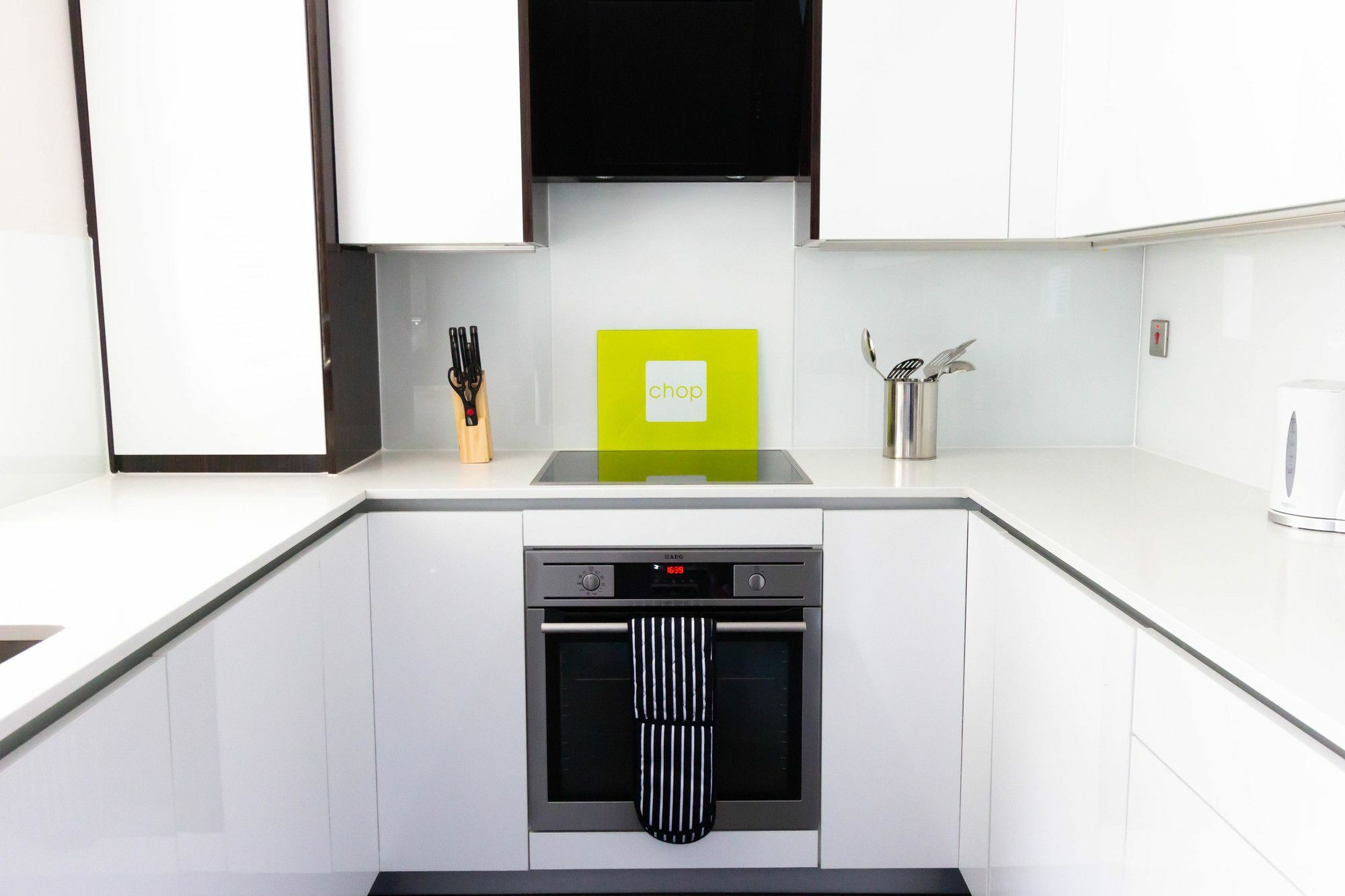 Apartamento Access Tower Hill *