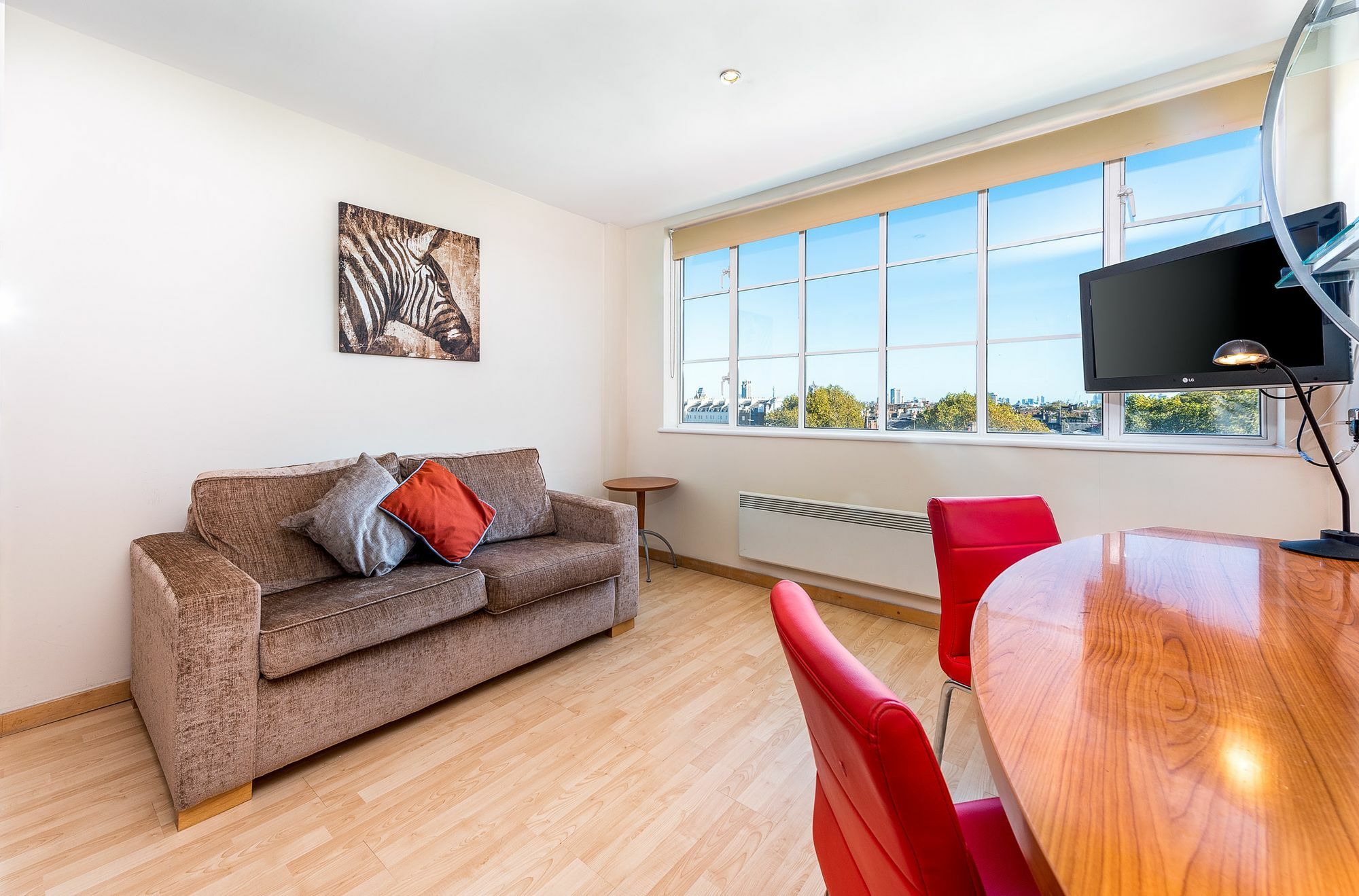 Roland House Apartahotel Londres