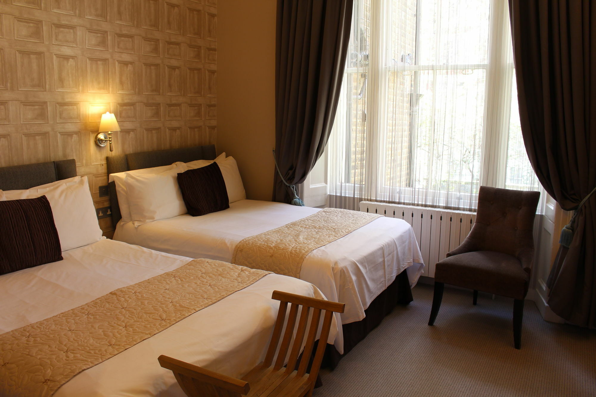 Hotel Arosfa By Compass Hospitality Londres