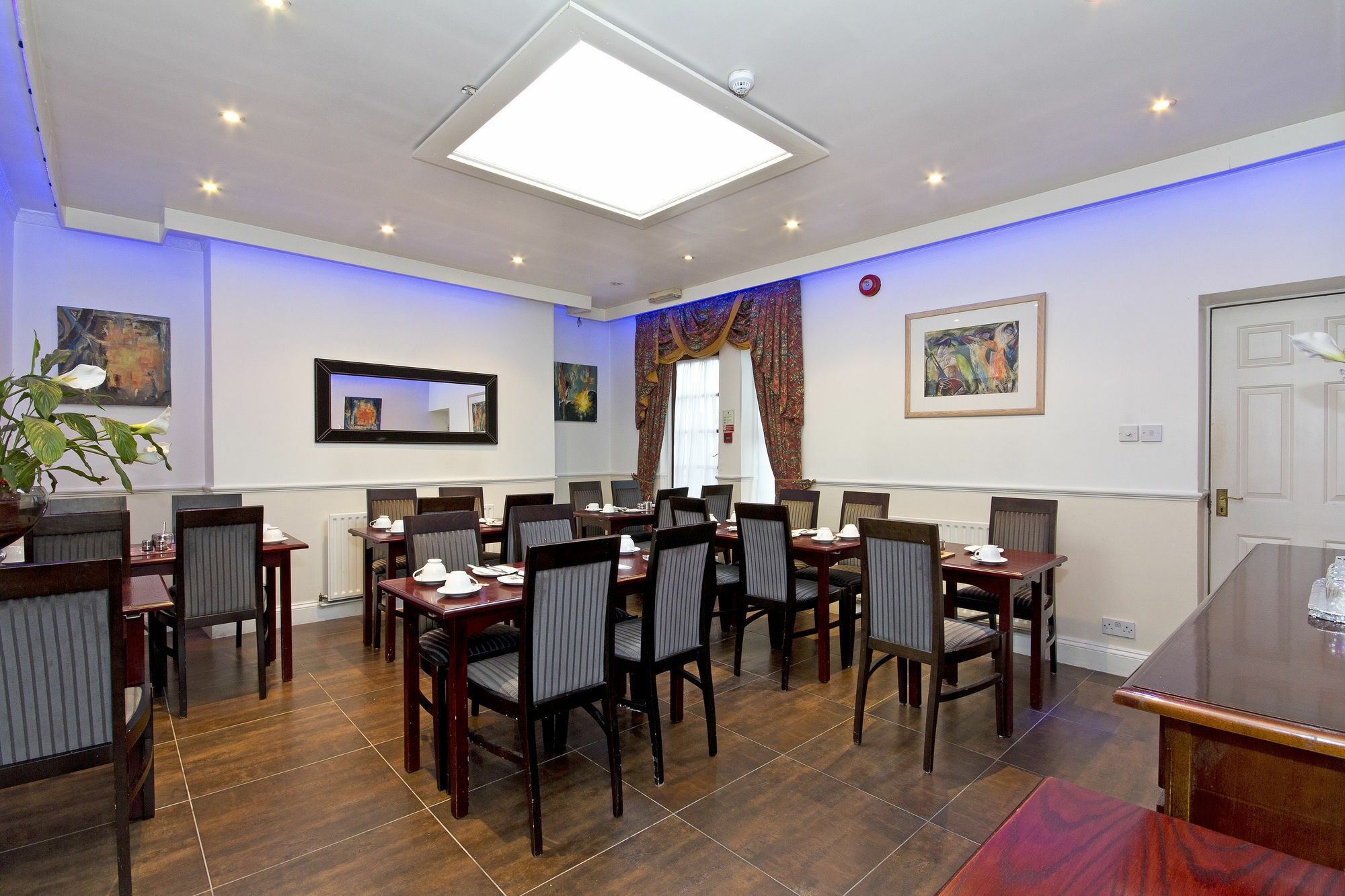 Kingswaypark At Park Avenue 3* Londres