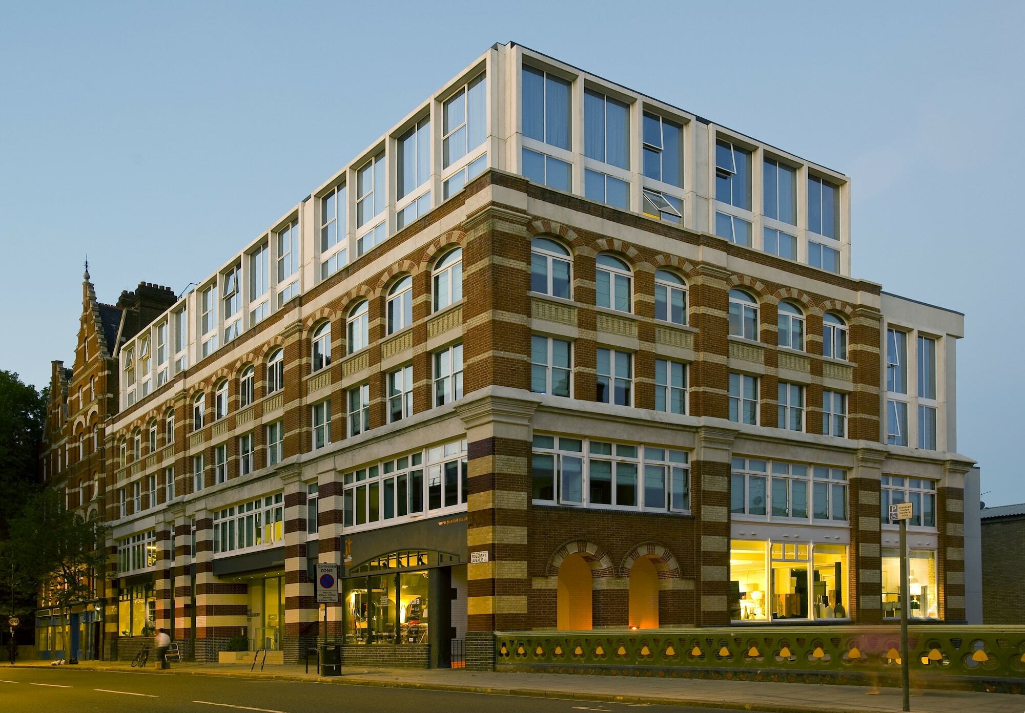 Aparthotel The Rosebery By Supercity 4*
