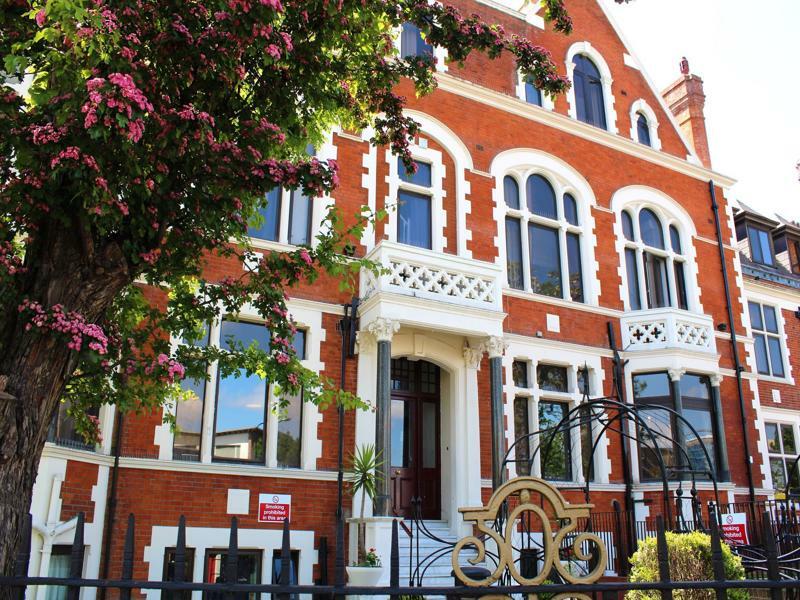 Western Peckham Hotel London