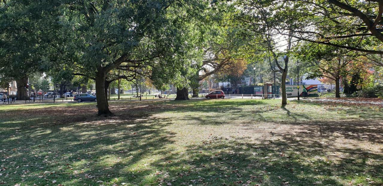 Heart Of Ealing With Garden Apartment