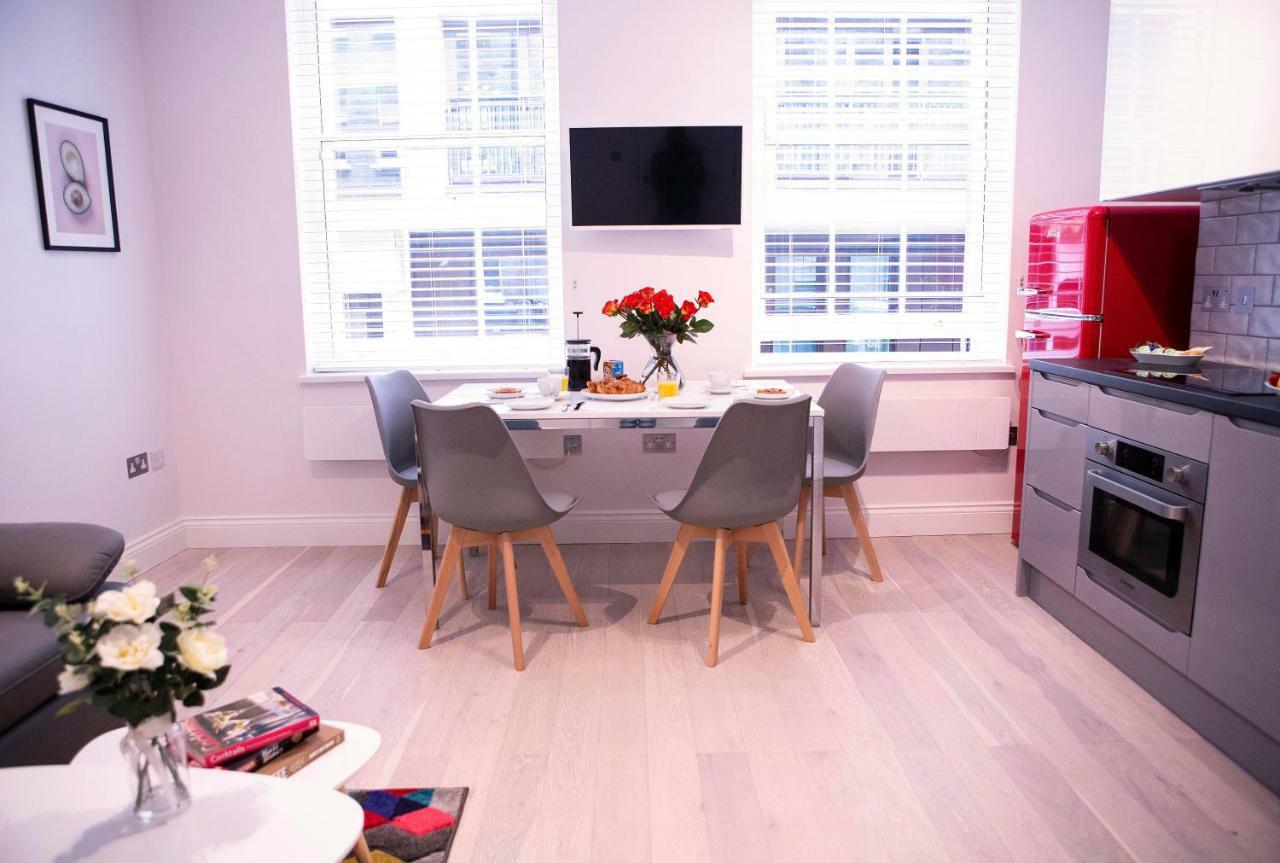 Quiet West End By Indigo Flats Appartement *