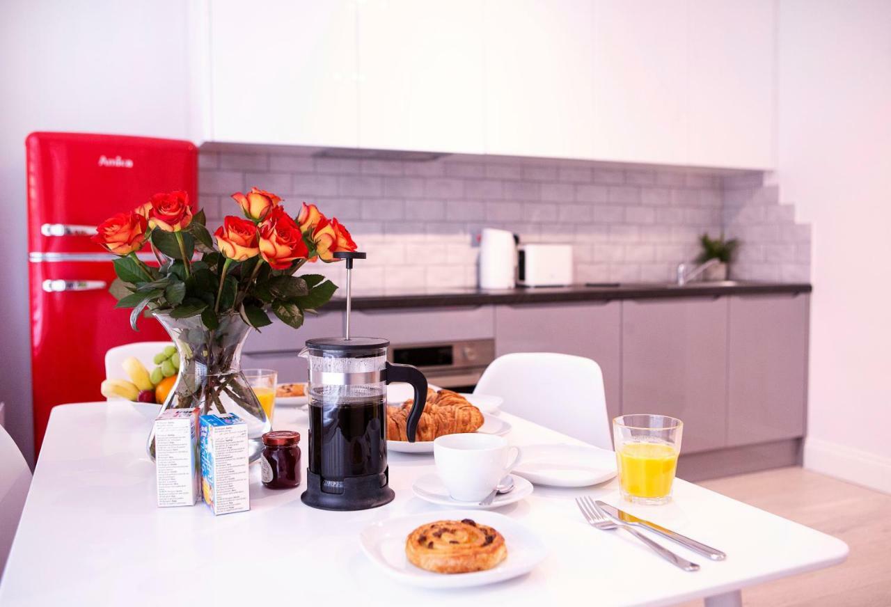 Quiet West End By Indigo Flats Appartement *