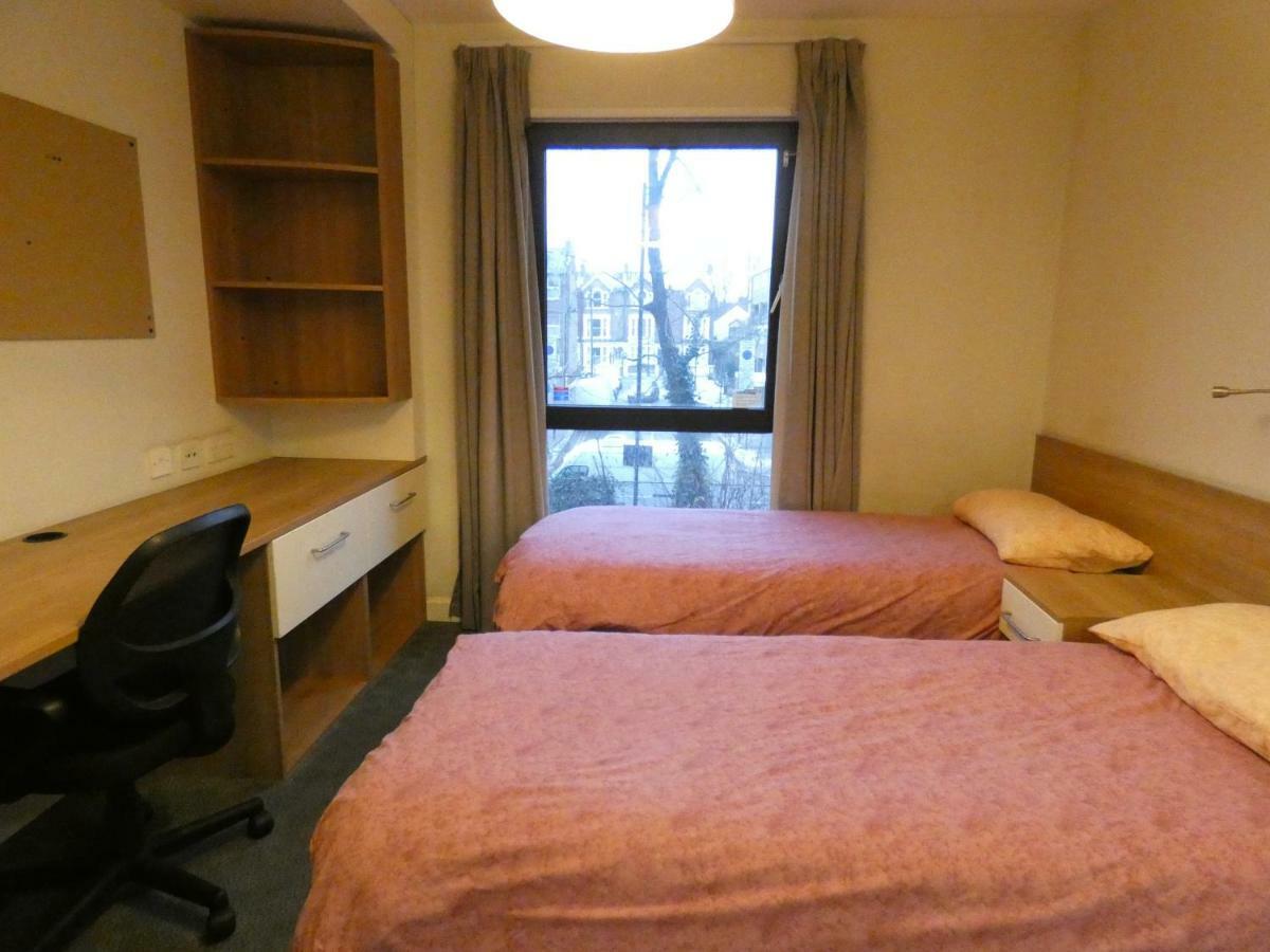 Albergue Newington Court *