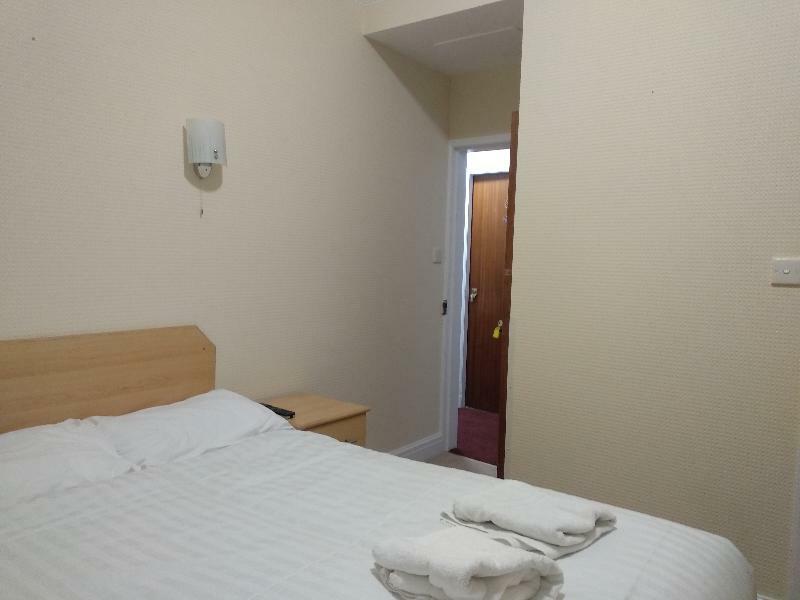 Oyo 24 Sussex, Paddington 3* Londen
