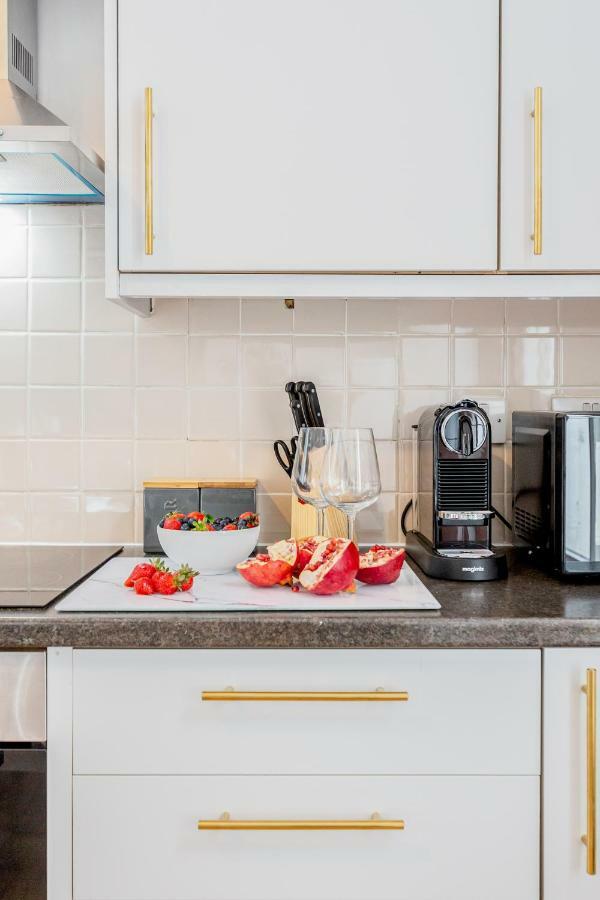 Bright & Spacious 4beds - Kensington High Street-olympia Apartamento