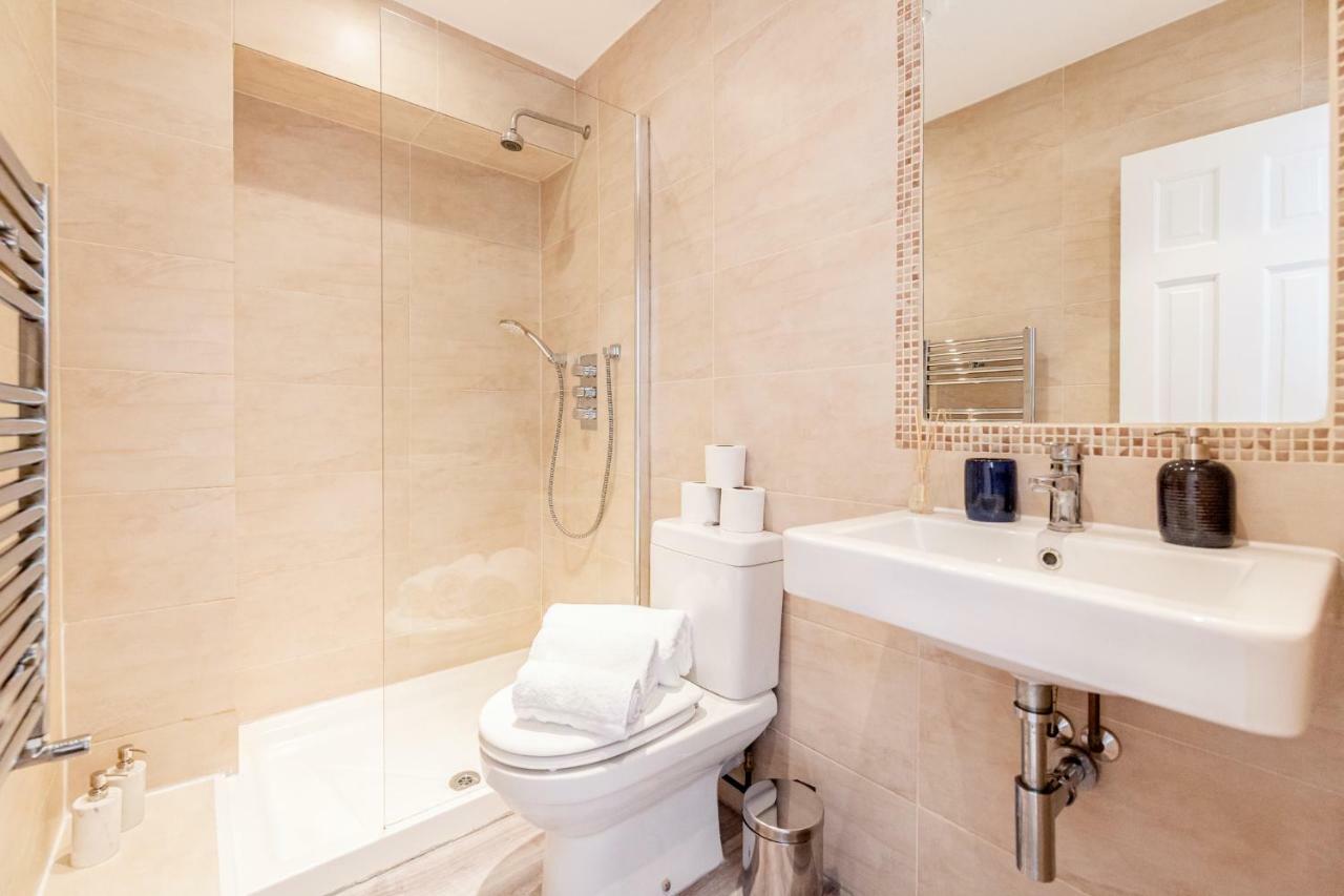 Bright & Spacious 4beds - Kensington High Street-olympia * Londres