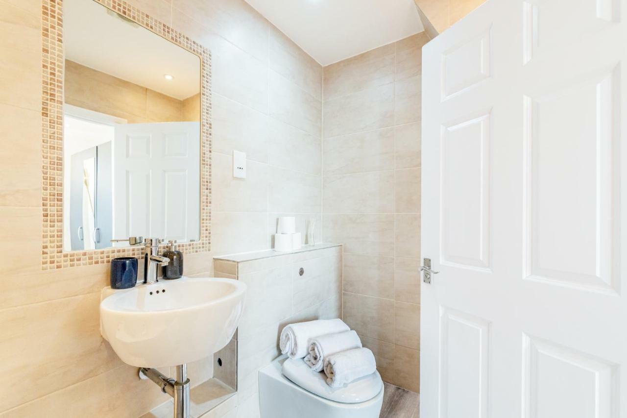 Apartamento Bright & Spacious 4beds - Kensington High Street-olympia Londres