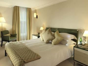 Cheval Phoenix House At Sloane Square Apartahotel Londres