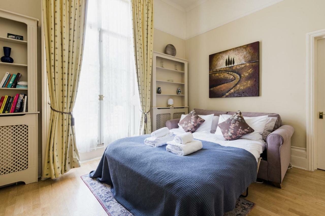Charming Victoria Close To Buckingham Palace By Underthedoormat Appartement