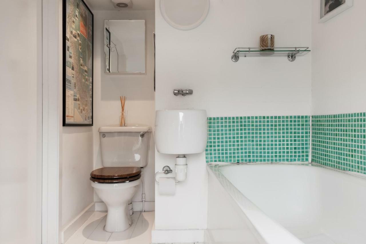 Veeve - Beautiful Interiors On A Battersea Crescent Londres