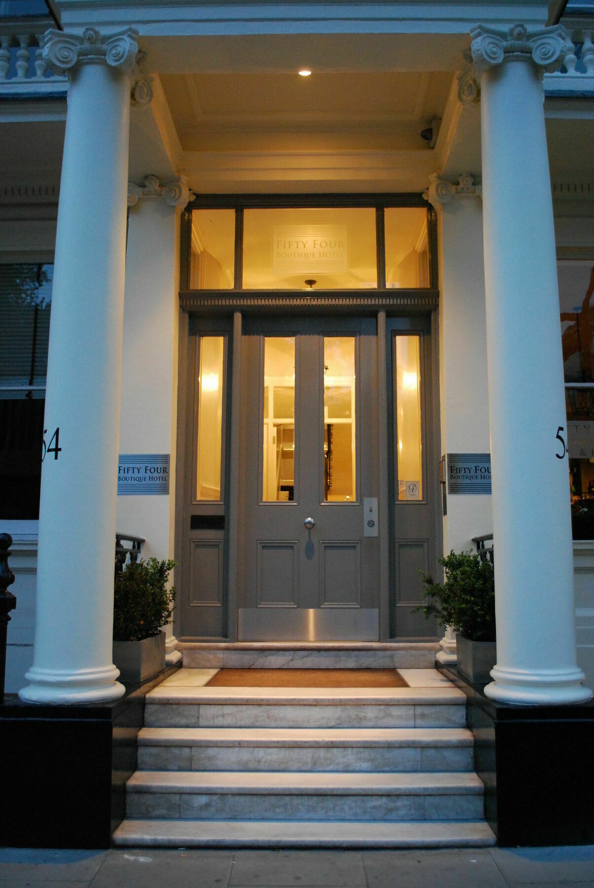 Fifty-four Boutique Hotel Londres