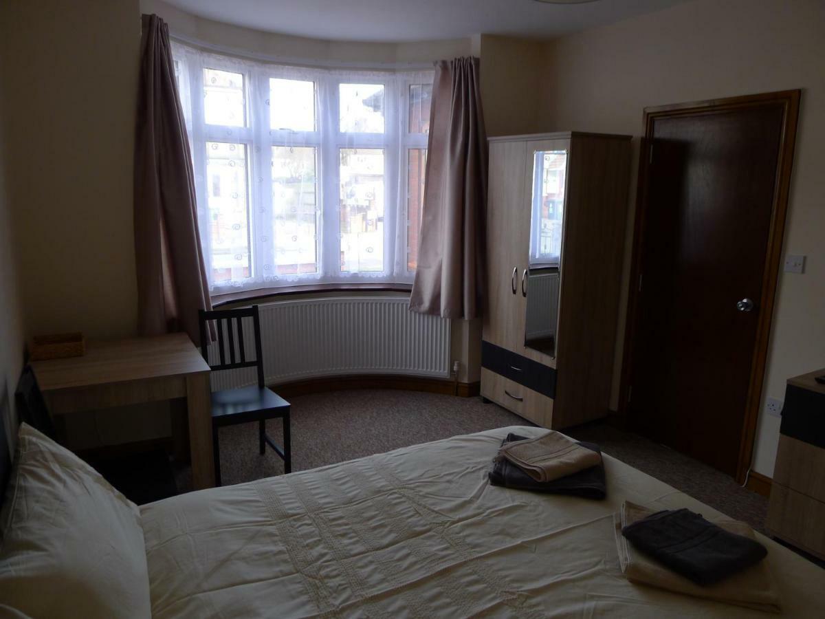 Quarto em Acomodações Particulares Wembley Homestay Londres