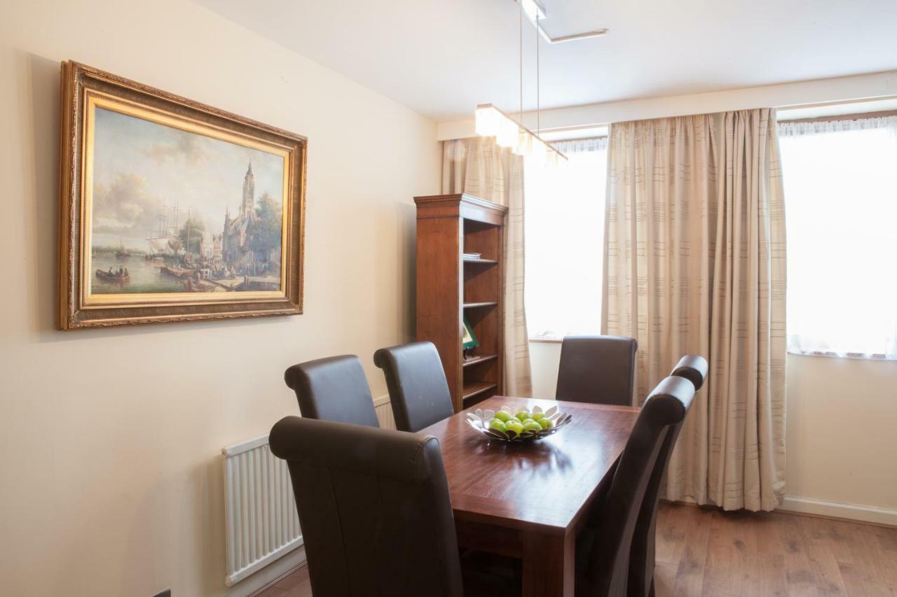 Victoria And Buckingham Palace Apartamento