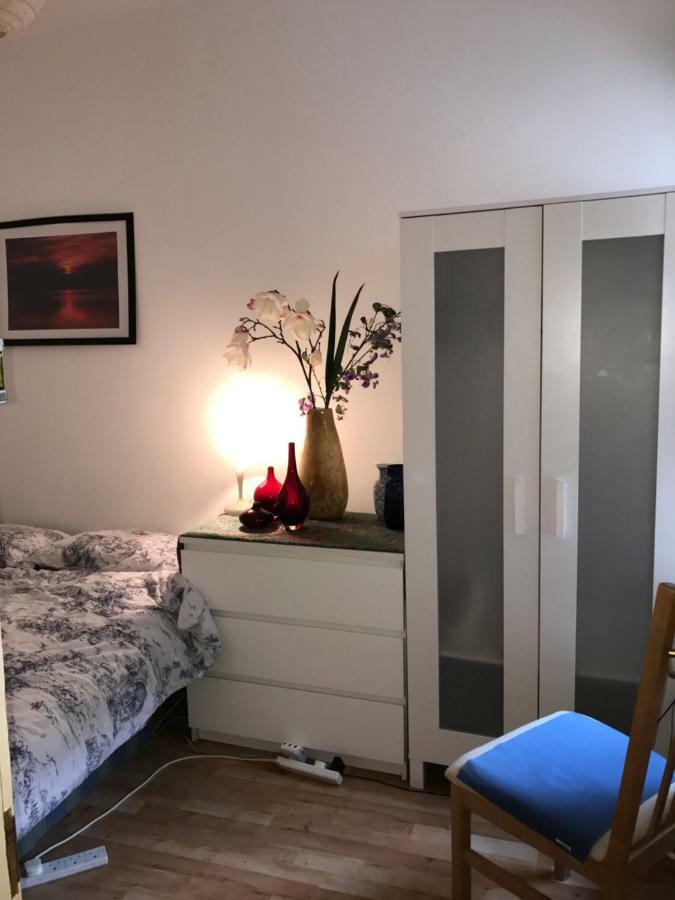 Homestay Finchley Road *