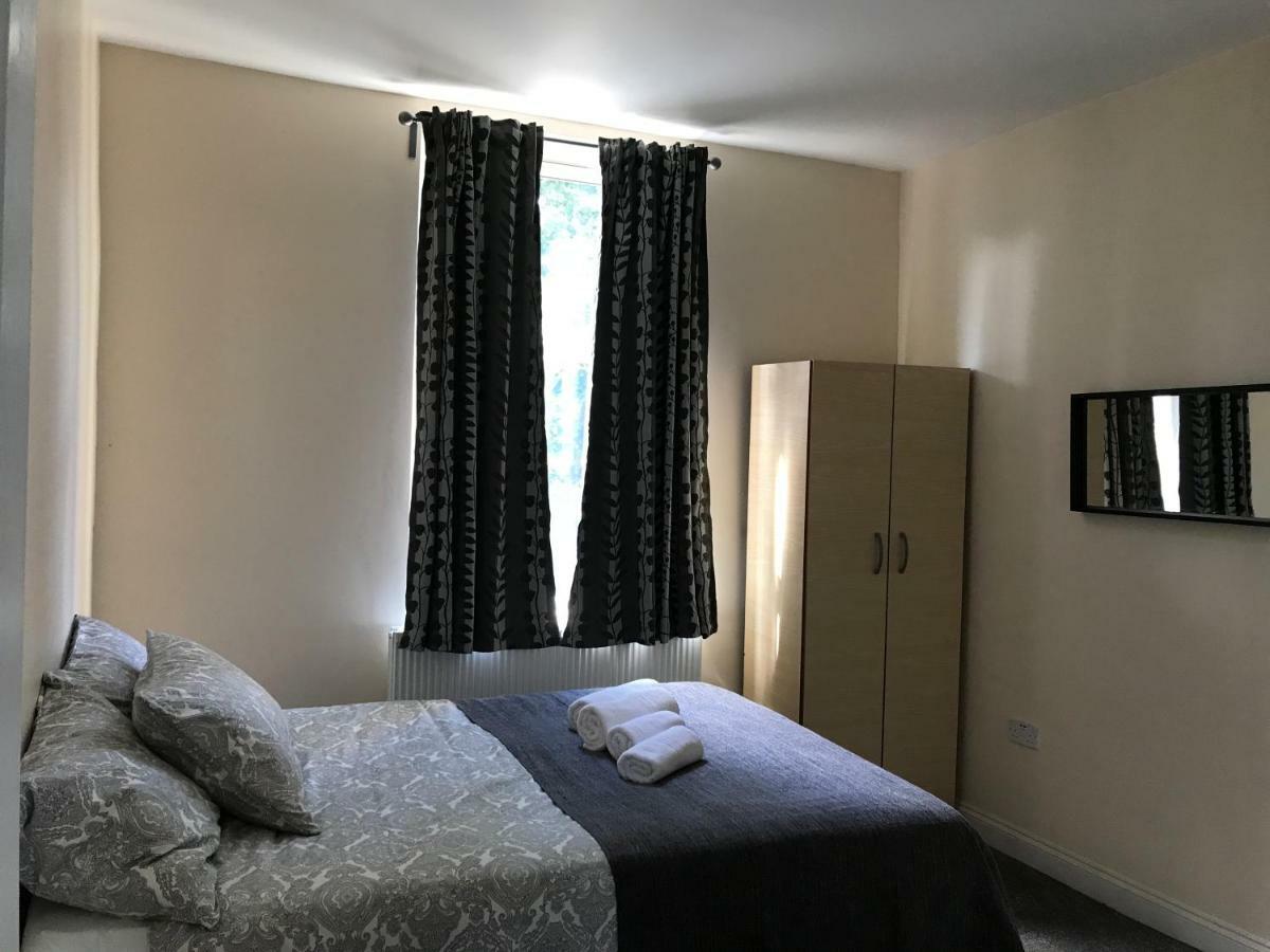 City Central Apartment *