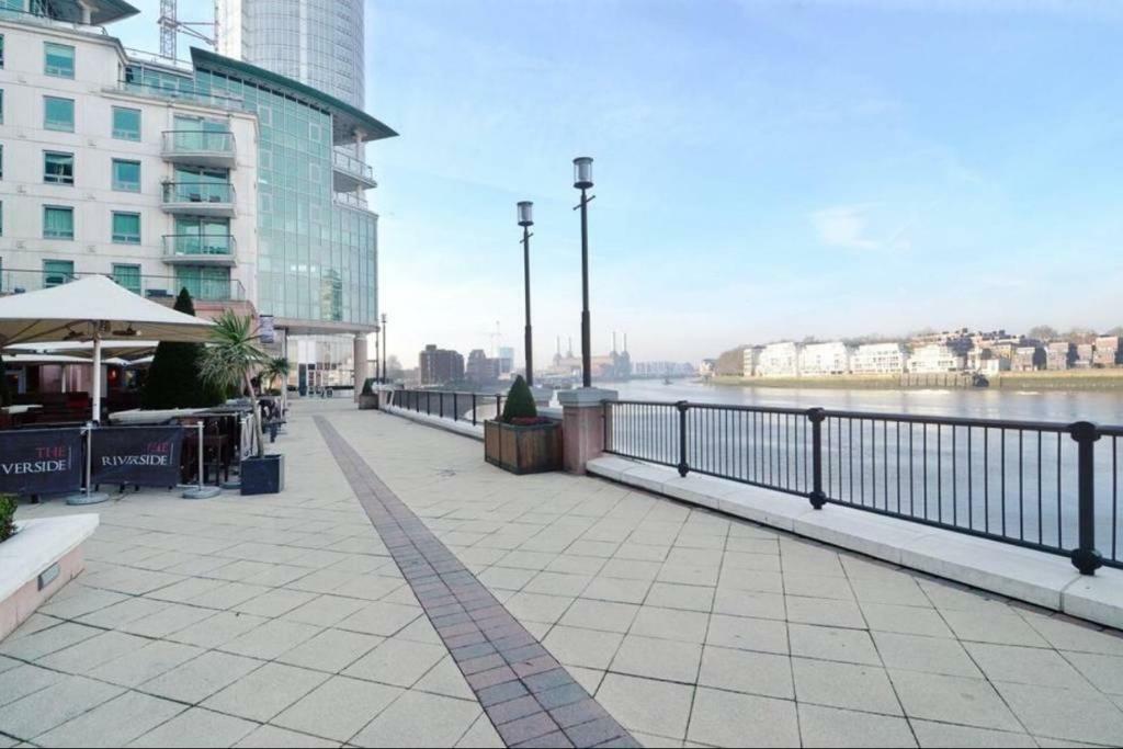Zone 1 Riverside -st George Wharf Londres