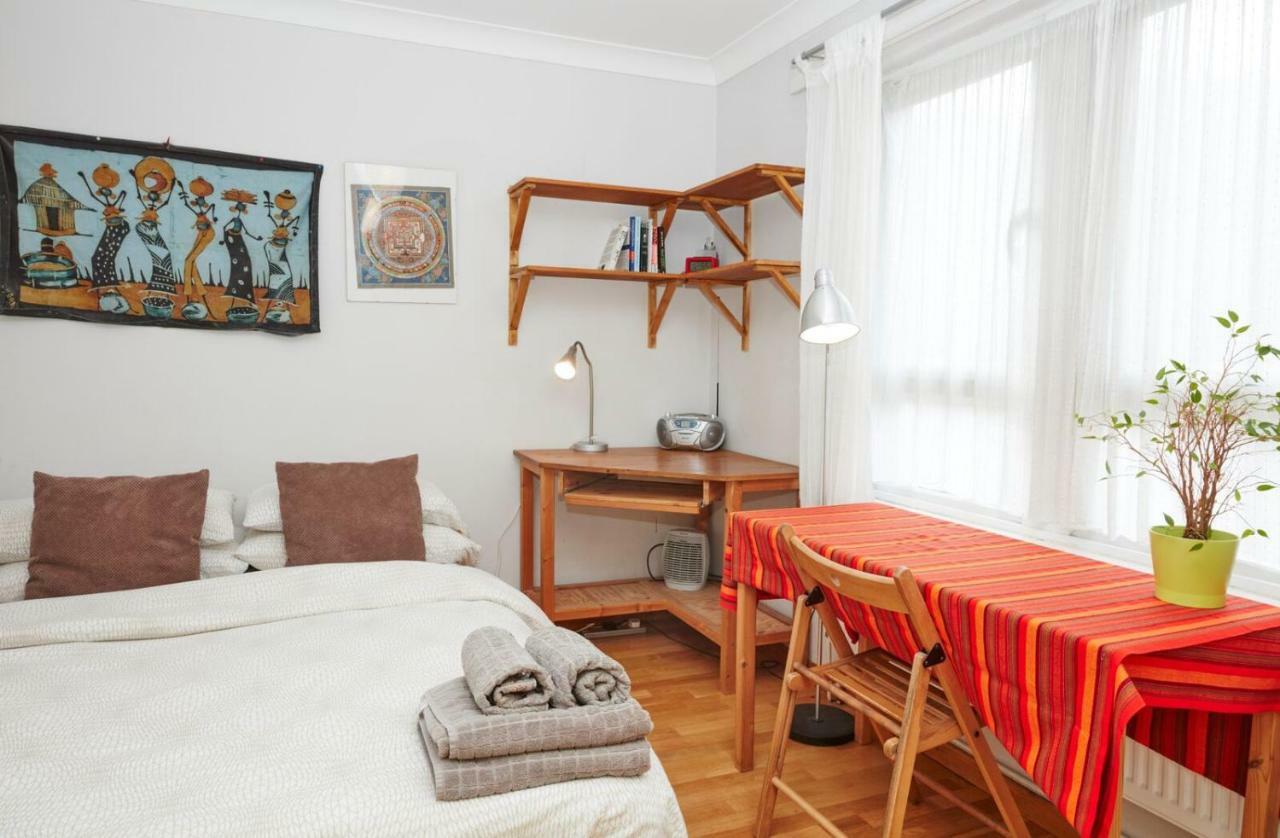Brecknock Road House * London