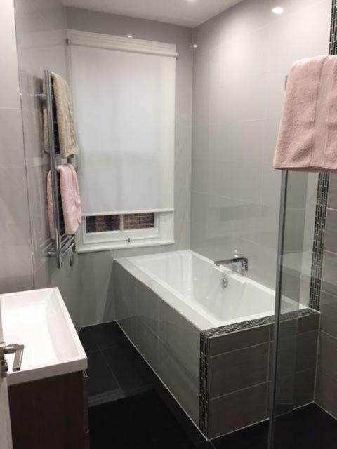 Stunning 2 Bed Flat Shepherds Bush London