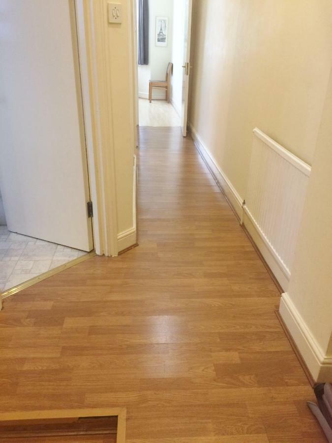 Apartamento Spacious West 2 Bedroom Londres