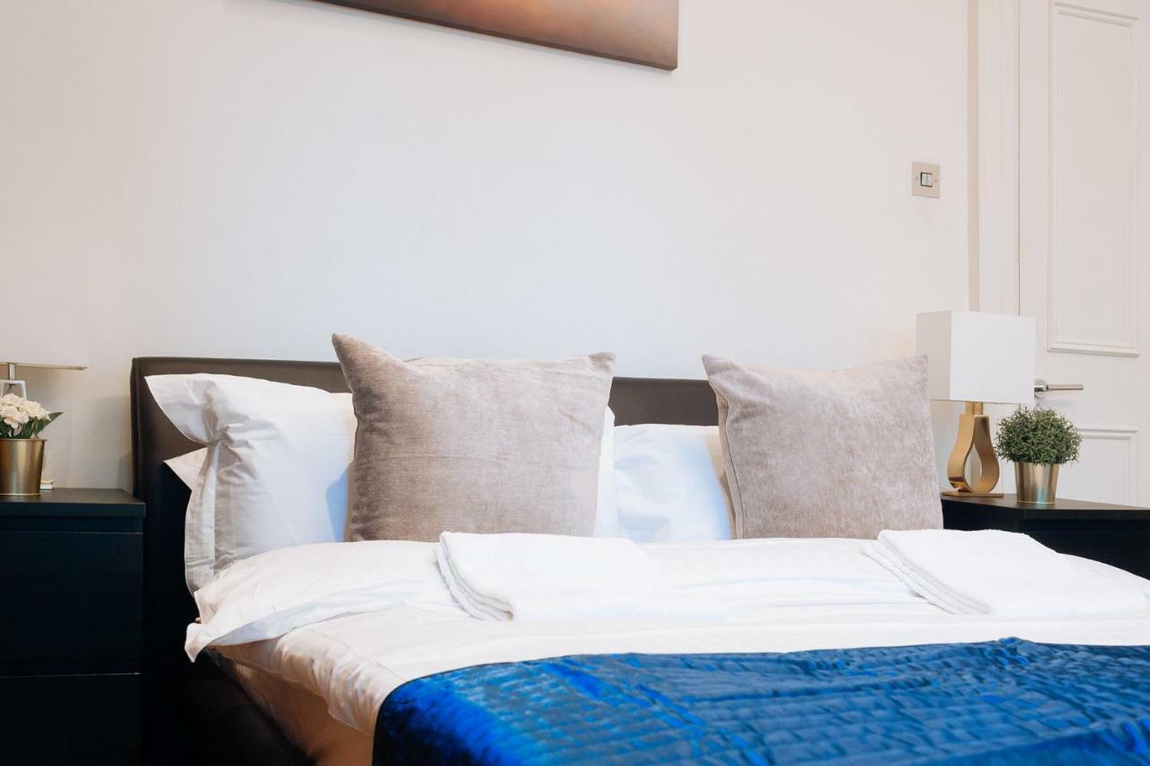 Gasthuis Mayfair 4*
