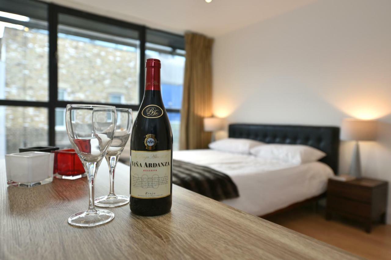 Modern & Peaceful Flat 2 Mins To Tube * Londres