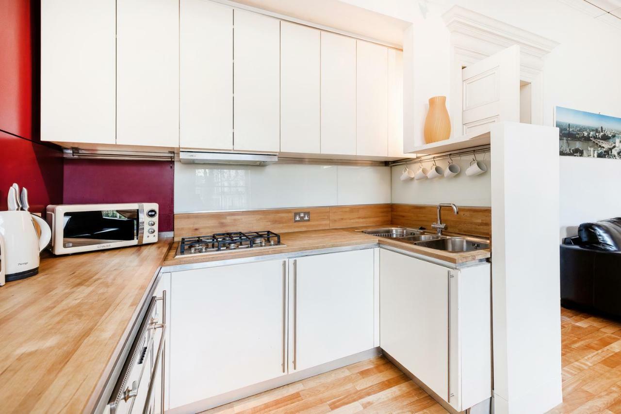 1 Bed Exclusive Porchester Sq Bayswater * Londres