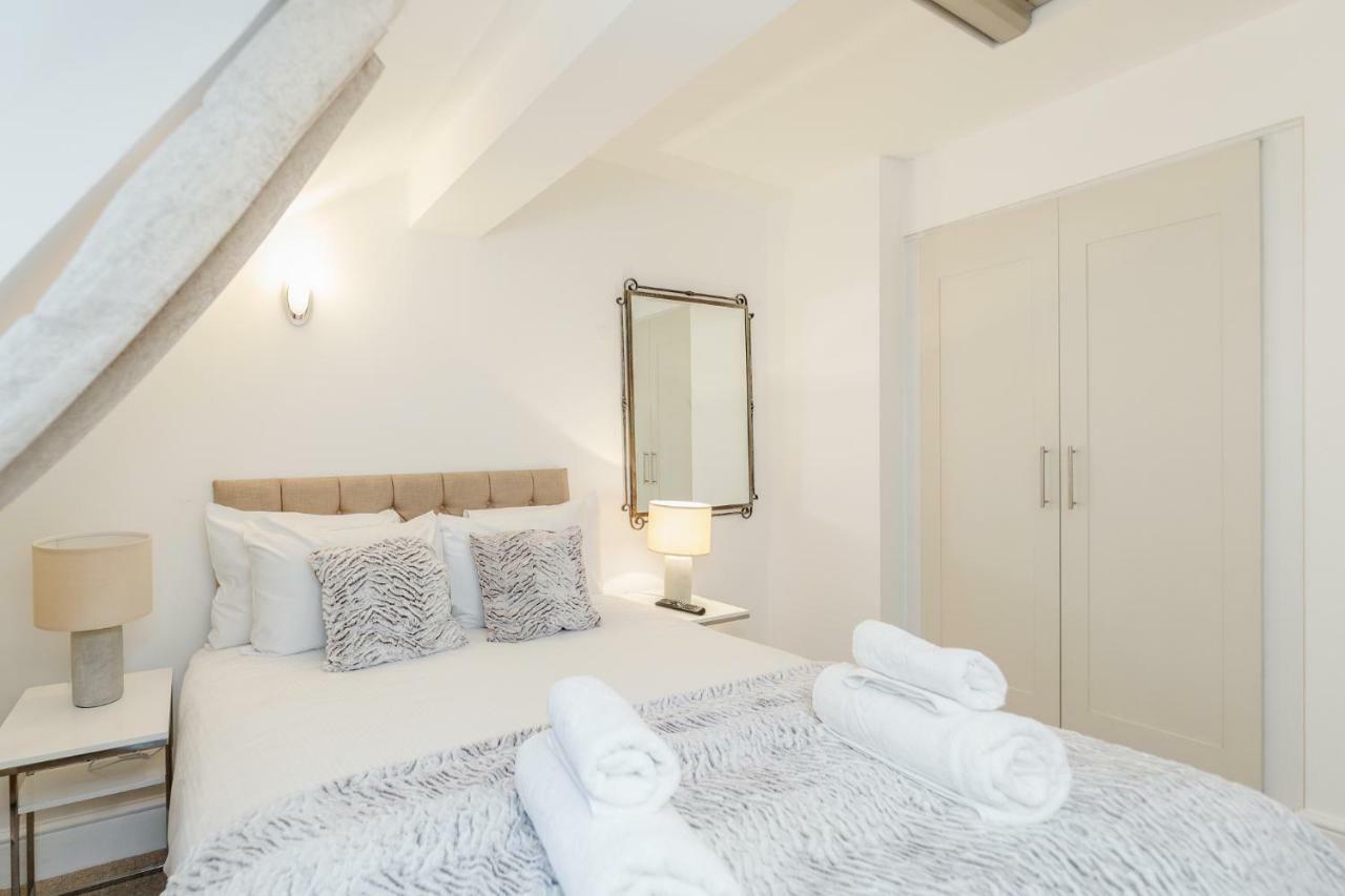 Apartamento Outstanding Trafalgar Penthouse, Sleeps 8